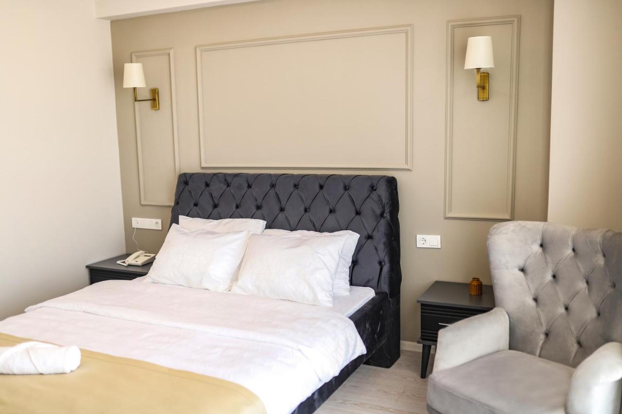 Petra Hotel Tuzla Istanbul Exterior photo